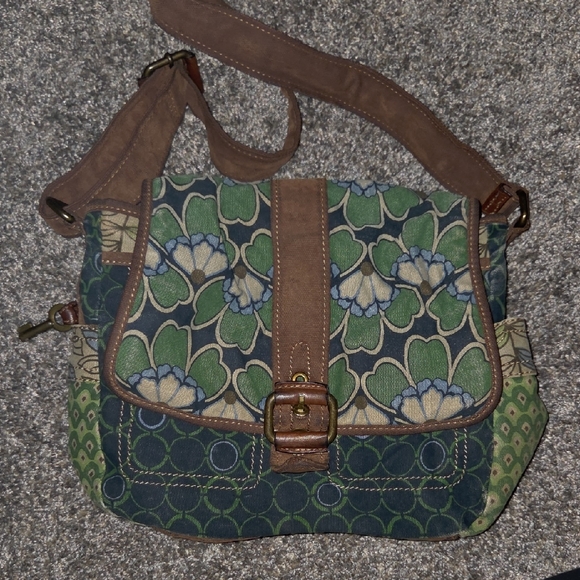 Fossil Handbags - Vintage Fossil Crossbody Bag - Hippie / Boho / Floral